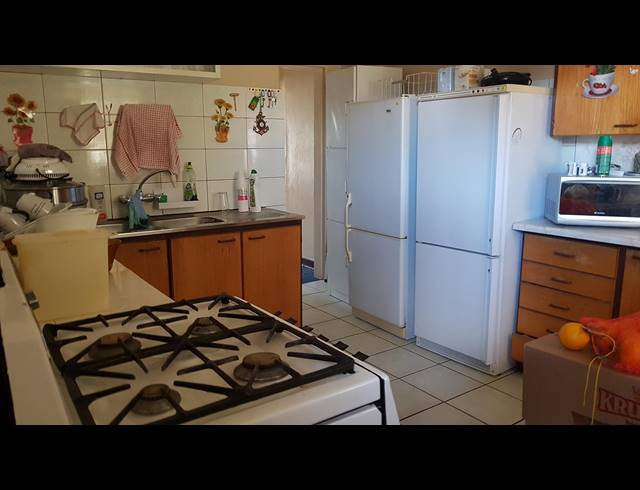 3 BEDROOM HOUSE SOLD IN STILFONTEIN EXT 2